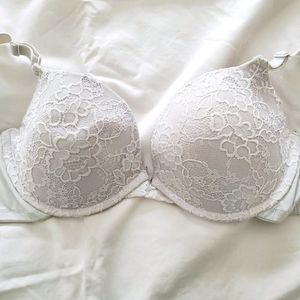 Ambrielle white lace push up bra - 36D